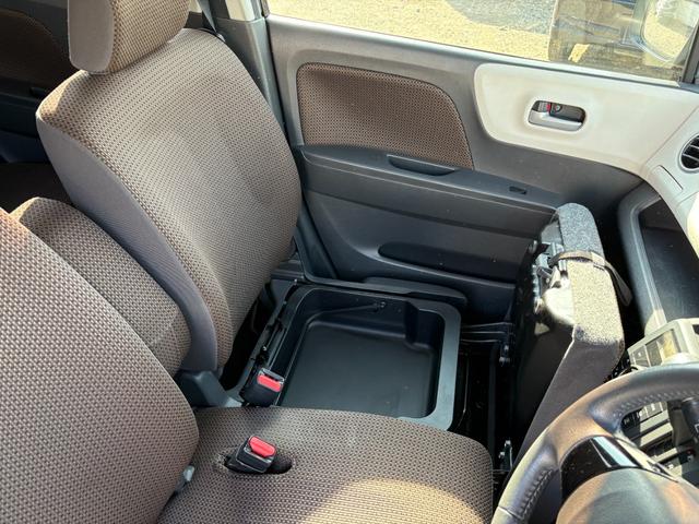 ＭＲワゴン Ｔ　１年保証　インタークーラーターボ　純正１４インチアルミホイール　ディスプレイオーディオ　バックカメラ　ＵＳＢ入力　スマートキー　ＰＵＳＨスタート　オートＡＣ　新品バッテリー　記録簿　取扱説明書（17枚目）