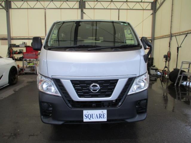 NV350キャラバンバン ロングDX 5速ミッション 禁煙車 ワンオーナー エマージェンシーブレーキ 衝突軽減ブレーキ 5ドア プライバシーガラス付き キーレス ヘッドライトレベライザー(2枚目)