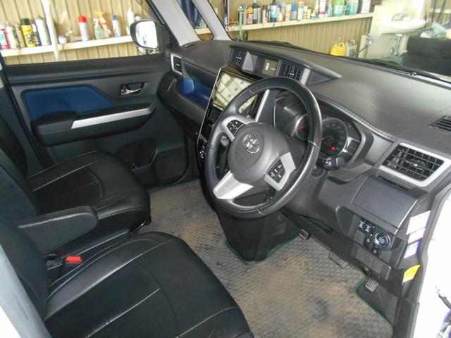 タンク カスタムＧ－Ｔ　１オーナー　禁煙車　社外９インチメモリーナビ　ＣＤ・ＤＶＤ再生　フルセグＴＶ　Ｂｌｕｅｔｏｏｔｈ接続　バックカメラ　インテリキー（スペア有）　両側パワースライドドア　ＥＴＣ　スマートアシスト　純正ＡＷ（12枚目）