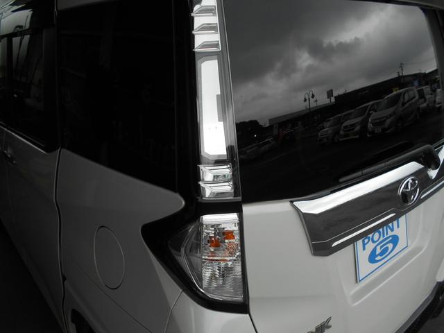 タンク カスタムＧ－Ｔ　１オーナー　禁煙車　社外９インチメモリーナビ　ＣＤ・ＤＶＤ再生　フルセグＴＶ　Ｂｌｕｅｔｏｏｔｈ接続　バックカメラ　インテリキー（スペア有）　両側パワースライドドア　ＥＴＣ　スマートアシスト　純正ＡＷ（18枚目）