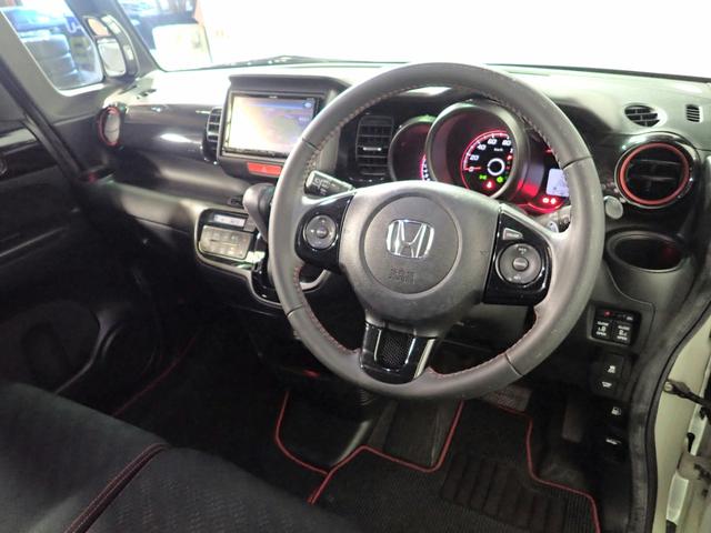 Ｎ－ＢＯＸカスタム Ｇ・ターボＡパッケージ　ワンオーナー　禁煙車　社外ＳＤナビ　ＣＤ・ＤＶＤ再生　フルセグＴＶ　Ｂｌｕｅｔｏｏｔｈ接続　バックカメラ　インテリキー（スペア有）　ＥＴＣ　ＨＩＤ　衝突軽減ブレーキ　両側パワースライドドア　純正ＡＷ（14枚目）