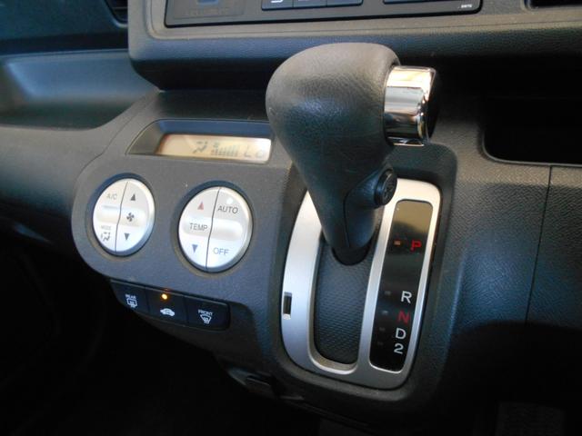 ライフ ディーバ　ワンオーナー　禁煙車　純正ＣＤ　バックカメラ　インテリキー（スペア有）　ベンチシート　社外１４インチＡＷ　タイミングベルト交換済　自店買取車（6枚目）