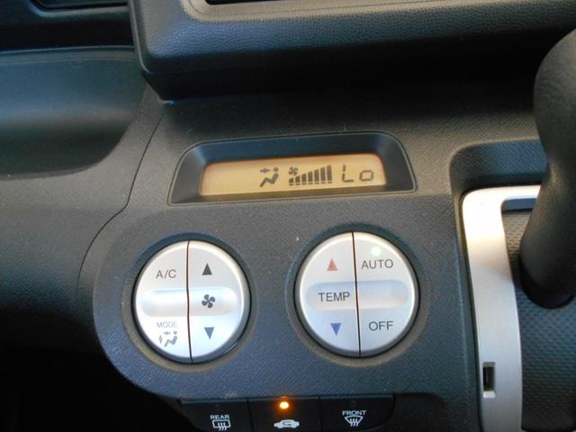 ライフ ディーバ　ワンオーナー　禁煙車　純正ＣＤ　バックカメラ　インテリキー（スペア有）　ベンチシート　社外１４インチＡＷ　タイミングベルト交換済　自店買取車（7枚目）