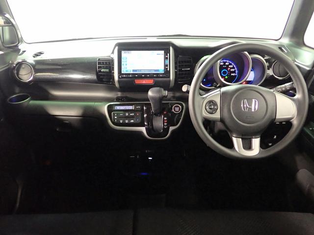 Ｎ－ＢＯＸカスタム Ｇ　ＳＳパッケージ　ワンオーナー　禁煙車　純正ＳＤナビ　ＣＤ・ＤＶＤ再生　フルセグＴＶ　Ｂｌｕｅｔｏｏｔｈ接続　バックカメラ　前後ドラレコ　インテリキー　両側パワースライドドア　ＨＩＤ　純正ＡＷ　タイミングチェーン（13枚目）
