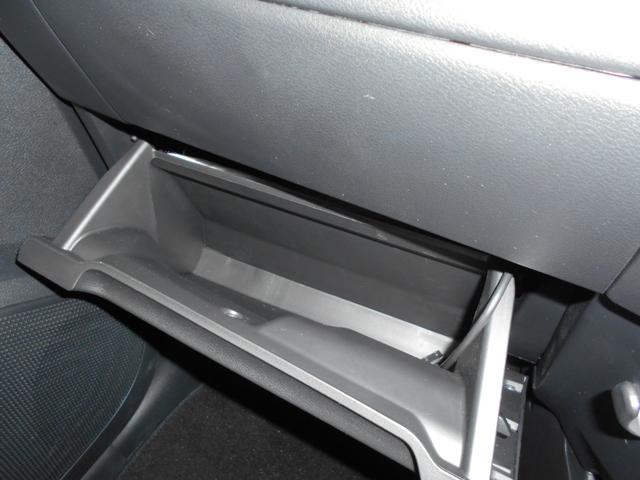 eKクロス EV G 禁煙車 純正9インチディスプレイオーディオ AppleCarPlay・AndroidAuto対応 Bluetooth接続 前後ドラレコ インテリキー(スペア有) ブレーキホールド 自店買取車(10枚目)