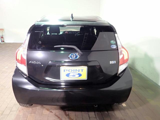 アクア Ｓ　１オーナー　禁煙車　社外ＳＤナビ　ＣＤ・ＤＶＤ再生　フルセグＴＶ　Ｂｌｕｅｔｏｏｔｈ接続　バックカメラ　インテリキー（スペア有）　ＥＴＣ　シートヒーター　トヨタセーフティーセンス　タイミングチェーン（22枚目）