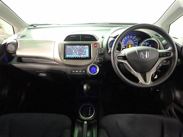 フィットハイブリッド ベースグレード 1オーナー 禁煙車 社外SDナビ CD・DVD再生 フルセグTV Bluetooth接続 キーレス(スペア有) ドライブレコーダー ETC クルーズコントロール 社外15インチAW タイミングチェーン(14枚目)