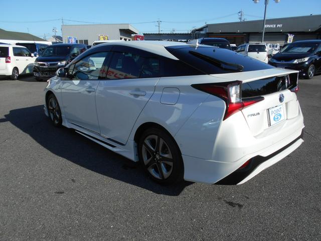 プリウス Ａプレミアム　ツーリングセレクション　純正９インチＳＤナビ　ＣＤ・ＤＶＤ再生　フルセグＴＶ　Ｂｌｕｅｔｏｏｔｈ接続　全方位カメラ　インテリキー（スペア有）　トヨタセーフティーセンス　モデリスタフルエアロ　純正１７インチＡＷ　ＥＴＣ２．０（24枚目）