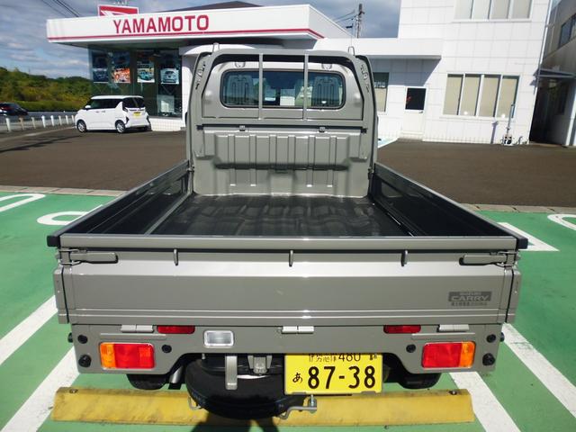 キャリイトラック ＫＣエアコン・パワステ　５ＭＴ車　パワーウィンドウ　スズキセーフティサポート　コーナーセンサー　キーレスエントリー　オートライト　純正ラジオ　元試乗車（6枚目）