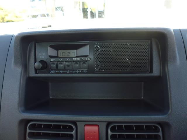 キャリイトラック ＫＣエアコン・パワステ　５ＭＴ車　パワーウィンドウ　スズキセーフティサポート　コーナーセンサー　キーレスエントリー　オートライト　純正ラジオ　元試乗車（15枚目）