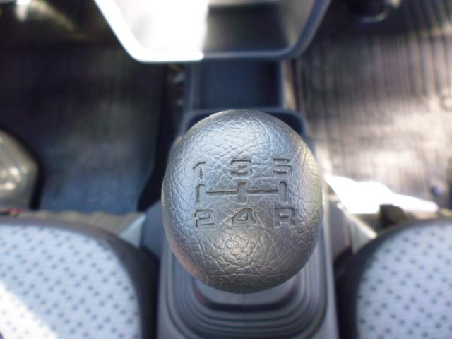 キャリイトラック ＫＣエアコン・パワステ　５ＭＴ車　パワーウィンドウ　スズキセーフティサポート　コーナーセンサー　キーレスエントリー　オートライト　純正ラジオ　元試乗車（17枚目）