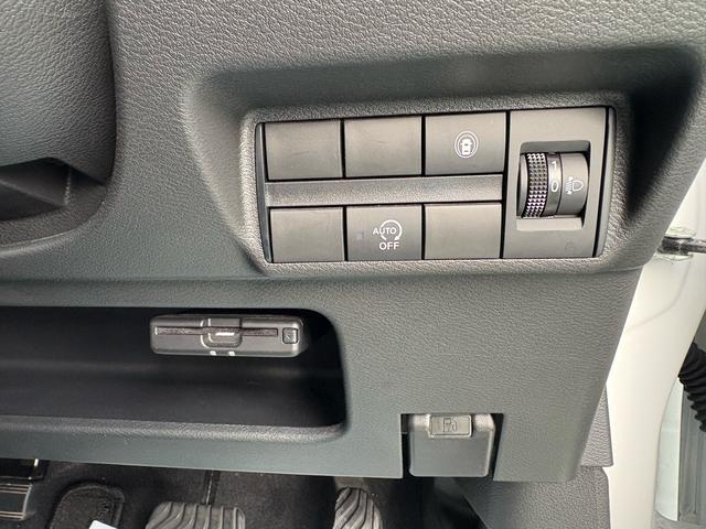 デイズ ハイウェイスター　Ｘ　Ｓハイブリッド　純正ナビ　フルセグＴＶ　アラウンドビューモニター　ＣＤ／ＤＶＤ再生　Ｂｌｕｅｔｏｏｔｈ　ＬＥＤヘッドランプ　ドライブレコーダー　ＥＴＣ　スマートキー＆プッシュスタート（12枚目）