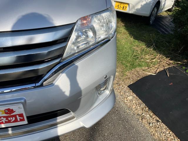 セレナ ハイウェイスター　Ｓ－ハイブリッド　Ｖセレクション　パノラミックルーフ　エアロ　純正ナビＴＶ　ＤＶＤ再生　フリップダウンモニター　ＥＴＣ　両側パワースライドドア　コーナーセンサー　社外アルミ　８人乗り　バックカメラ　バッテリー新品（23枚目）