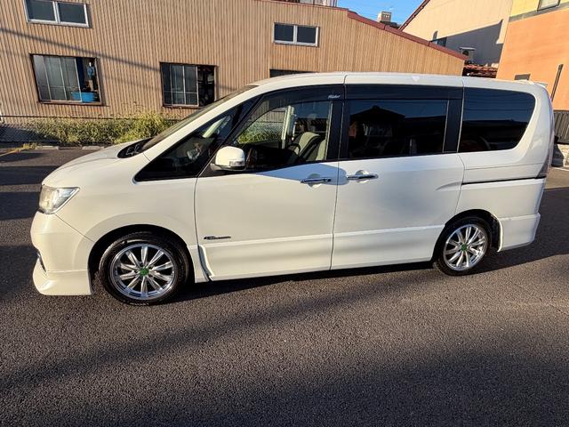 セレナ ライダー S-ハイブリッド 禁煙車 社外ナビTV Bモニター ETC ドラレコ 左右パワースライドドア LEDライト 純正エアロ 社外アルミホイール(10枚目)