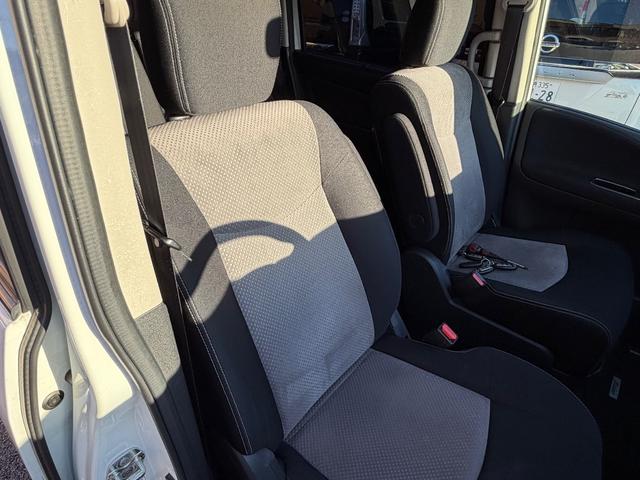 セレナ ライダー S-ハイブリッド 禁煙車 社外ナビTV Bモニター ETC ドラレコ 左右パワースライドドア LEDライト 純正エアロ 社外アルミホイール(21枚目)