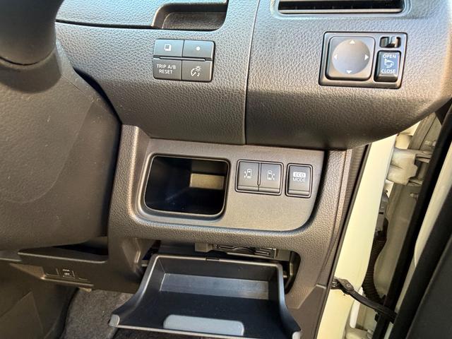 セレナ ライダー S-ハイブリッド 禁煙車 社外ナビTV Bモニター ETC ドラレコ 左右パワースライドドア LEDライト 純正エアロ 社外アルミホイール(26枚目)