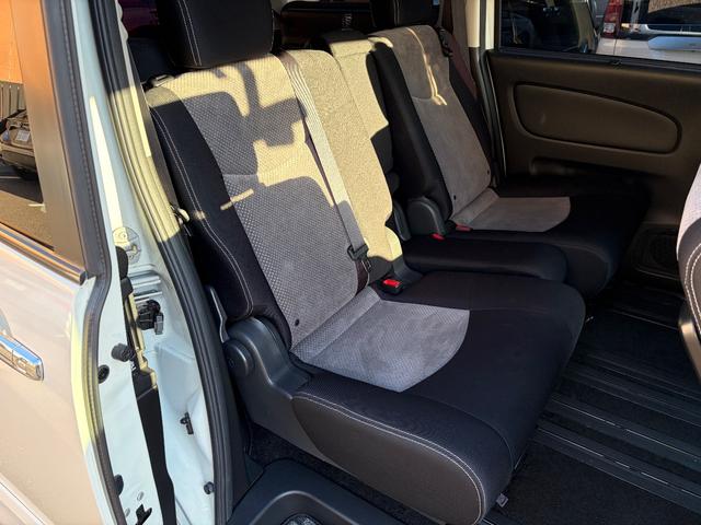 セレナ ライダー S-ハイブリッド 禁煙車 社外ナビTV Bモニター ETC ドラレコ 左右パワースライドドア LEDライト 純正エアロ 社外アルミホイール(30枚目)