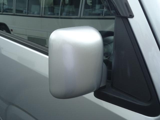 ハイゼットトラック ジャンボSAIIIt LEDヘッドライト 2DINオーディオ ETC フォグランプ キーレス パワーウィンドゥ スマートアシスト 5速マニュアル 4WD(21枚目)