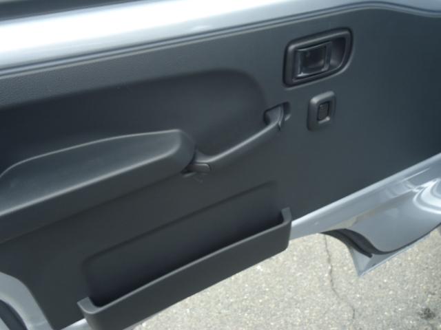 ハイゼットトラック ジャンボSAIIIt LEDヘッドライト 2DINオーディオ ETC フォグランプ キーレス パワーウィンドゥ スマートアシスト 5速マニュアル 4WD(25枚目)