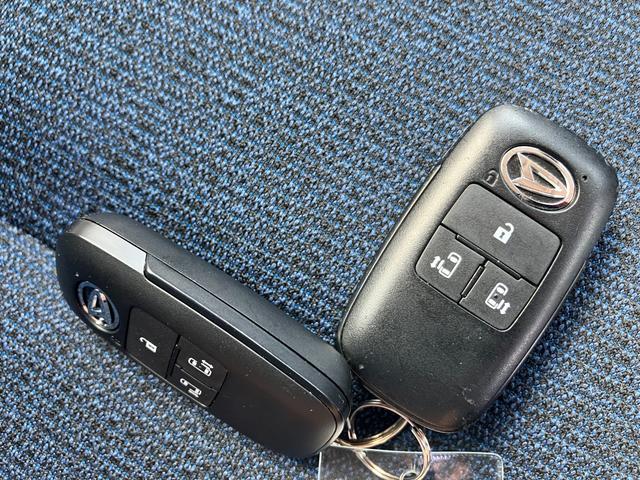 ムーヴキャンバス セオリーＧ　純正ナビ　Ｂｌｕｅｔｏｏｔｈ　ＥＴＣ　誤発進抑制装置　ＬＥＤ　横滑り防止機能　フルフラット　ソナー　シートヒーター　盗難防止装置　ベンチシート　バックカメラ　スマートキー　レーンキープアシスト（14枚目）