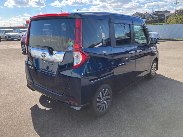 ルーミー カスタムＧ　純正ナビ　フルセグ　Ｂｌｕｅｔｏｏｔｈ　バックカメラ　両側電動スライド　スマートキー　ＬＥＤヘット　オートＬＥＤ　コーナーソナー　衝突回避ブレーキ　フルフラット　クルーズコントロール　オートエアコン（9枚目）