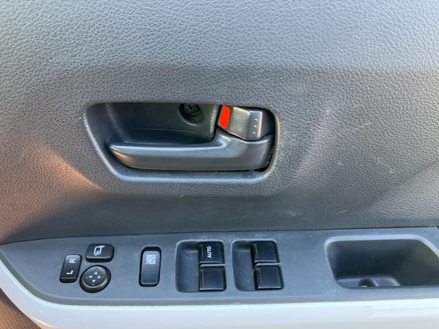 ハスラー Ｘ　純正ナビ　フルセグ　Ｂｌｕｅｔｏｏｔｈ　ＥＴＣ　ＨＩＤ　スマートキー　エネチャージ　キーフリーシステム　シートヒーター付き　イモビライザー　ベンチシートフルフラット　オートライト（16枚目）