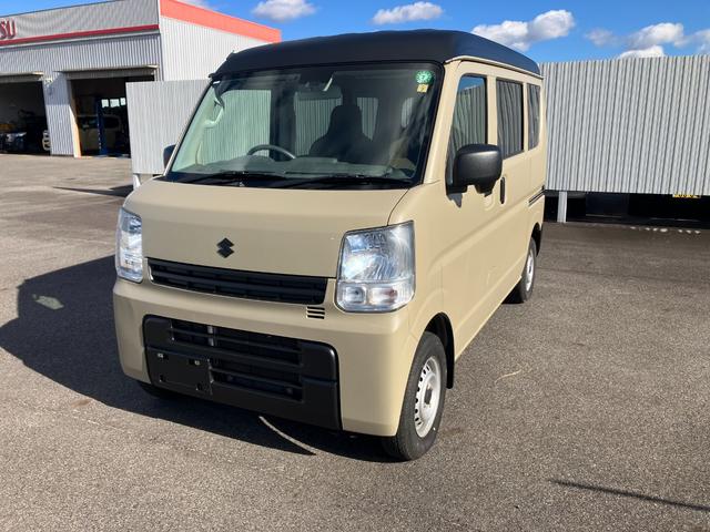 エブリイ ＰＣリミテッド　ラプターライナー　純正ナビ　バックカメラ　ＥＴＣ　ワンセグ　キーレス　セキュリティーアラーム　横滑り防止装置　キーレスエントリー　パワーステアリング　マニュアルエアコン　ＡＢＳ　衝突安全ボディ　デュアルカメラサポート（2枚目）