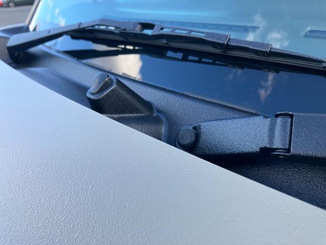 エブリイ ＰＣリミテッド　ラプターライナー　純正ナビ　バックカメラ　ＥＴＣ　ワンセグ　キーレス　セキュリティーアラーム　横滑り防止装置　キーレスエントリー　パワーステアリング　マニュアルエアコン　ＡＢＳ　衝突安全ボディ　デュアルカメラサポート（25枚目）