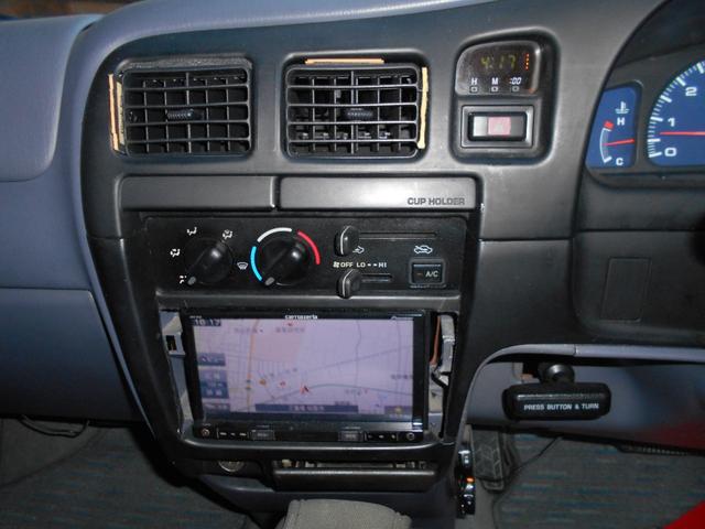 ハイラックススポーツピック エクストラキャブ エクストラキャブ(4名)ローダウン全塗装黒(13枚目)