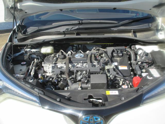 C-HR G 1オーナー車・衝突被害軽減ブレーキ・純正ナビ・バックカメラ・クルーズコントロール・シートヒーター・アルミ・キーフリー&プッシュスタート・電動格納ミラー・ドラレコ・走行46800キロ・車検整備2年付(18枚目)
