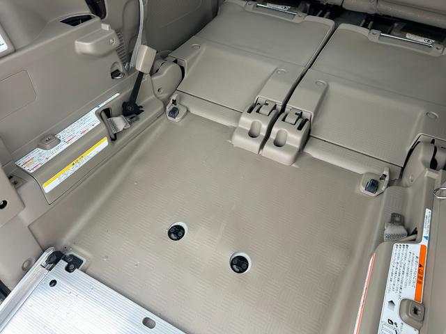 Ｎ－ＢＯＸ＋ Ｇ・Ｌパッケージ　車いす仕様車　スロープ　電動ウインチ　純正ＳＤナビ　ワンセグＴＶ　ＤＶＤ　バックモニター　スマートキー　オートエアコン　両側スライド　アイドリングストップ　ベンチシート　横滑り防止　禁煙車（14枚目）