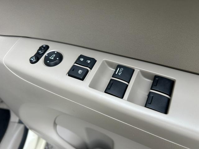 Ｎ－ＢＯＸ＋ Ｇ・Ｌパッケージ　車いす仕様車　スロープ　電動ウインチ　純正ＳＤナビ　ワンセグＴＶ　ＤＶＤ　バックモニター　スマートキー　オートエアコン　両側スライド　アイドリングストップ　ベンチシート　横滑り防止　禁煙車（46枚目）