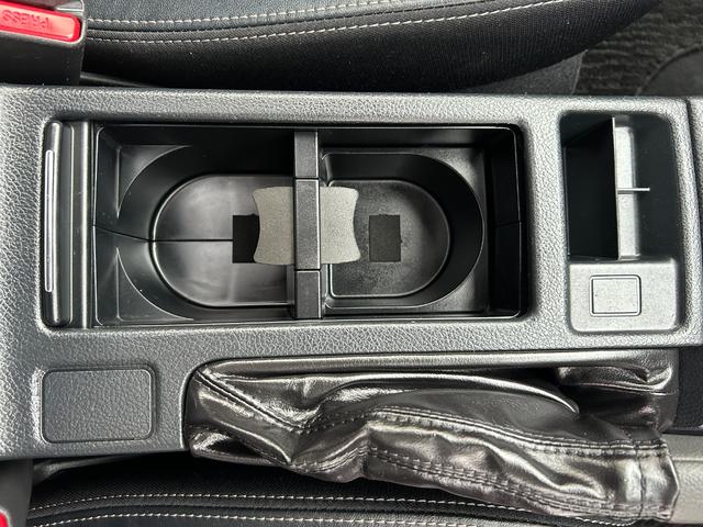 インプレッサスポーツ 2.0iアイサイト アクティブスタイル VER3 後期型 サンルーフ 4WD リヤフォグ ルーフレール HDDナビBluetoothオーディオ フルセグTV バックモニター スマートキー ETC パワーシート ハーフレザーシート 禁煙車(72枚目)