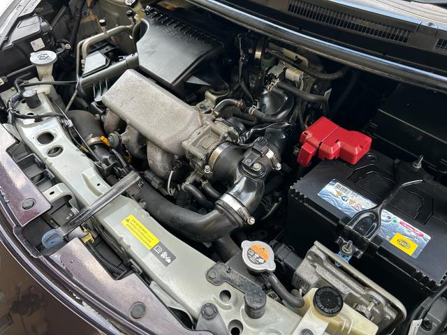 ノート メダリスト 現状販売車 車検2年付 純正ナビ フルセグTV アラウンドビューモニター スマートキー2本 プッシュスタート ETC スーパーチャージャー ハーフレザーシート オートライト 保証書 取扱説明書(18枚目)
