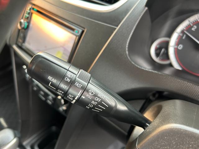 スイフトスポーツ ベースグレード 1オーナー車 SDナビ フルセグTV USB DVD再生 エアロ HIDヘッドライト フォグ オートライト 純正17インチアルミ クルーズコントロール パドルシフト オートエアコン 横滑り防止 禁煙(28枚目)