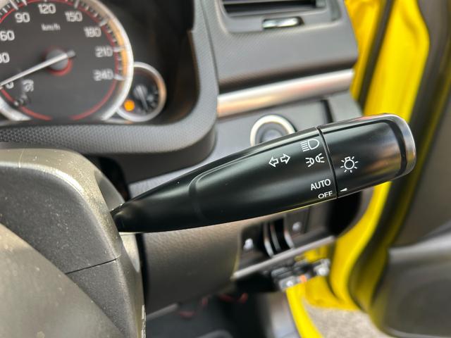 スイフトスポーツ ベースグレード 1オーナー車 SDナビ フルセグTV USB DVD再生 エアロ HIDヘッドライト フォグ オートライト 純正17インチアルミ クルーズコントロール パドルシフト オートエアコン 横滑り防止 禁煙(29枚目)