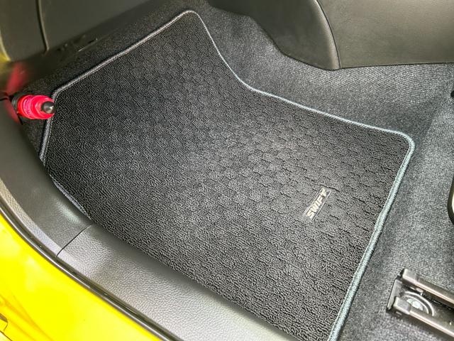 スイフトスポーツ ベースグレード 1オーナー車 SDナビ フルセグTV USB DVD再生 エアロ HIDヘッドライト フォグ オートライト 純正17インチアルミ クルーズコントロール パドルシフト オートエアコン 横滑り防止 禁煙(42枚目)