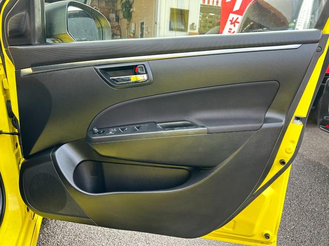 スイフトスポーツ ベースグレード 1オーナー車 SDナビ フルセグTV USB DVD再生 エアロ HIDヘッドライト フォグ オートライト 純正17インチアルミ クルーズコントロール パドルシフト オートエアコン 横滑り防止 禁煙(46枚目)