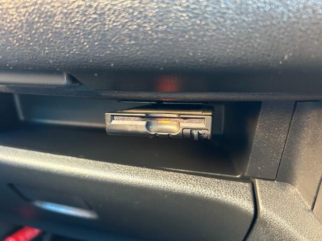 マーチ ニスモ 純正SDナビ Bluetoothオーディオ フルセグTV バックモニター スマートキー ETC 純正16インチアルミ フルエアロ オートエアコン 専用ステアリング(22枚目)