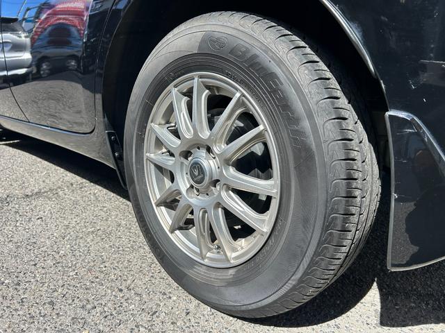 ノート e-パワー X 下取り車 Bluetoothオーディオ ディスプレイオーディオ USB バックモニター スマートキー プッシュスタート ETC 衝突軽減ブレーキ 車線逸脱警報 オートエアコン 社外アルミホイール 買取(10枚目)