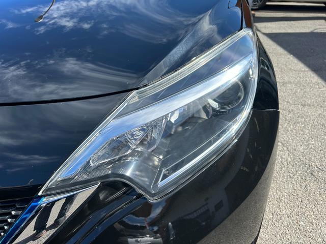 ノート e-パワー X 下取り車 Bluetoothオーディオ ディスプレイオーディオ USB バックモニター スマートキー プッシュスタート ETC 衝突軽減ブレーキ 車線逸脱警報 オートエアコン 社外アルミホイール 買取(14枚目)