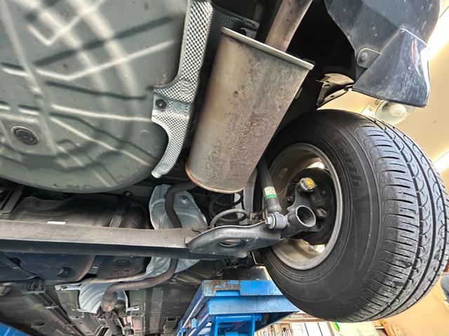 ノート e-パワー X 下取り車 Bluetoothオーディオ ディスプレイオーディオ USB バックモニター スマートキー プッシュスタート ETC 衝突軽減ブレーキ 車線逸脱警報 オートエアコン 社外アルミホイール 買取(22枚目)