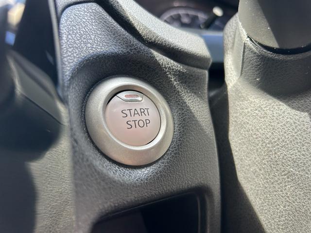 ノート e-パワー X 下取り車 Bluetoothオーディオ ディスプレイオーディオ USB バックモニター スマートキー プッシュスタート ETC 衝突軽減ブレーキ 車線逸脱警報 オートエアコン 社外アルミホイール 買取(37枚目)