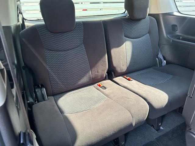 セレナ 20X S-ハイブリッド (YouTubeに動画掲載中)1年保証付 純正SDナビ Bluetoothオーディオ フルセグ DVD スマートキー プッシュスタート 左側パワースライド ETC エマージェンシーブレーキ 禁煙車(27枚目)