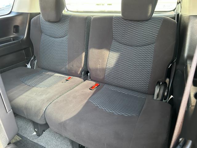 セレナ 20X S-ハイブリッド (YouTubeに動画掲載中)1年保証付 純正SDナビ Bluetoothオーディオ フルセグ DVD スマートキー プッシュスタート 左側パワースライド ETC エマージェンシーブレーキ 禁煙車(28枚目)