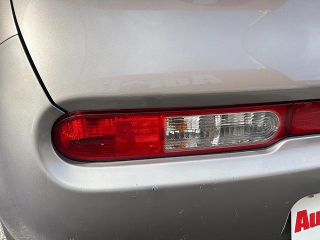 キューブ 15X 純正SDナビ バックモニター フルセグTV CD再生 ETC スマートキー2本 プッシュスタート アイドリングストップ プライバシーガラス ベンチシート 車検2年付 取扱説明書 禁煙車(15枚目)