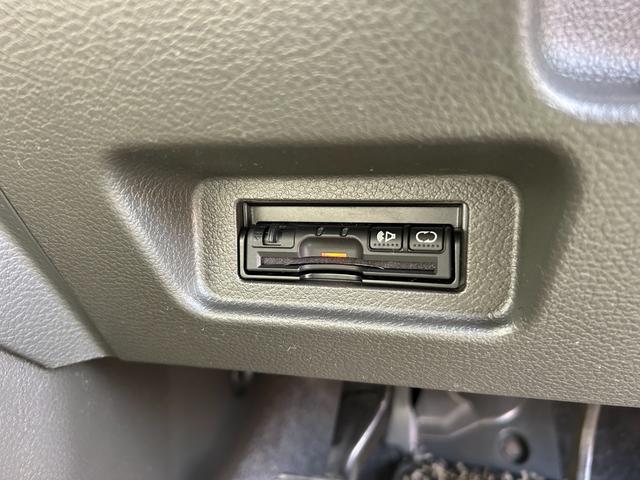 キューブ 15X 純正SDナビ バックモニター フルセグTV CD再生 ETC スマートキー2本 プッシュスタート アイドリングストップ プライバシーガラス ベンチシート 車検2年付 取扱説明書 禁煙車(33枚目)