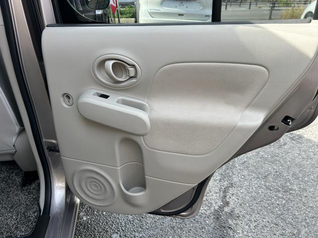 キューブ 15X 純正SDナビ バックモニター フルセグTV CD再生 ETC スマートキー2本 プッシュスタート アイドリングストップ プライバシーガラス ベンチシート 車検2年付 取扱説明書 禁煙車(48枚目)