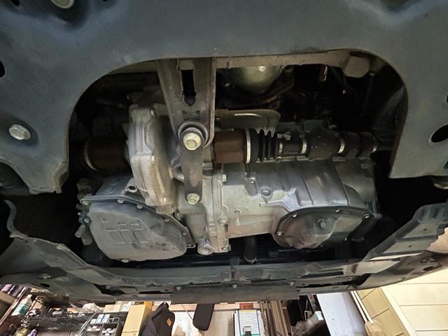 キューブ 15X 純正SDナビ バックモニター フルセグTV CD再生 ETC スマートキー2本 プッシュスタート アイドリングストップ プライバシーガラス ベンチシート 車検2年付 取扱説明書 禁煙車(53枚目)