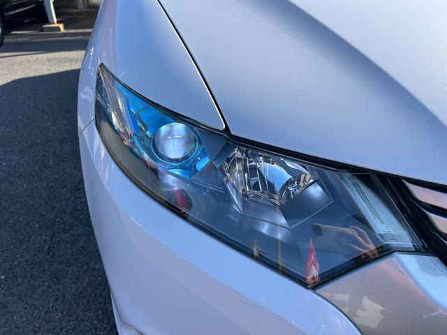 インサイト LS 純正HDDナビ ワンセグTV バックモニター 純正HIDヘッドライト オートライト フォグ 純正アルミホイール ETC 横滑り防止 パドルシフト 革巻きハンドル オートエアコン 禁煙車 車検2年付(14枚目)